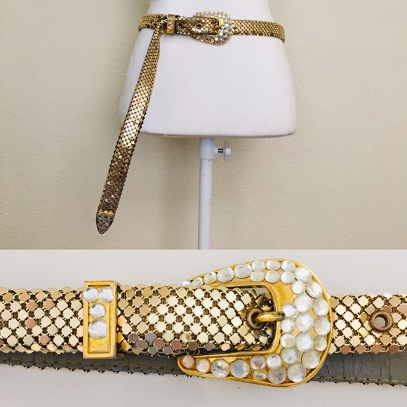 Vintage Accessories - 90’s Glamour Extra Long Gold Mesh Belt